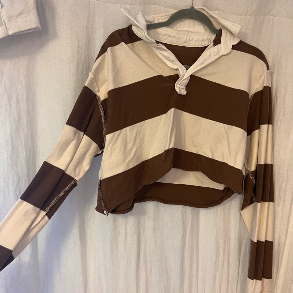 Brandy Melville cropped long sleeve